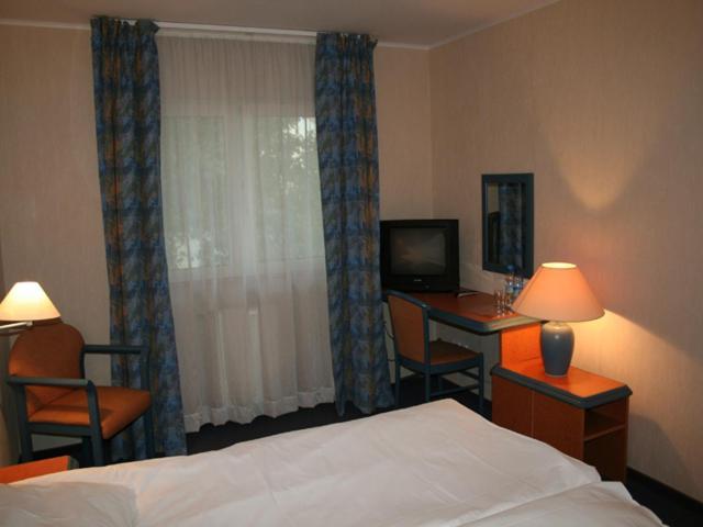 Hotel Tenishouse Marki  Quarto foto